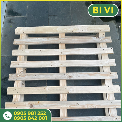 Pallet Gỗ Thông